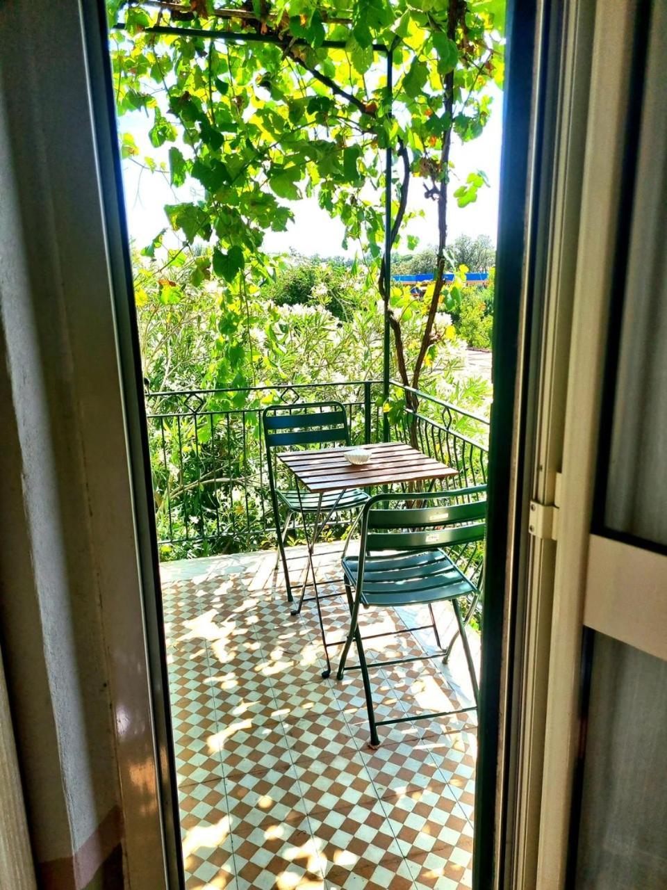 Casa Cambini Bed & Breakfast Marina di Massa Luaran gambar